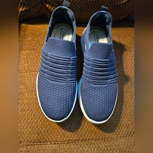 Women's Navy Blue Clark's Cloudsteppers Size 10 Like New